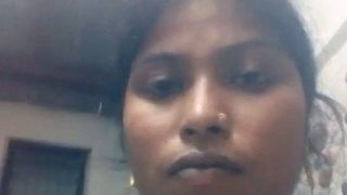 Boudi Lokal Bangladesh Pake Saree Lagi Mainin Memeknya