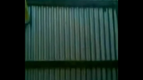Desi Cewek Lagi Ngobrol Panas Di Live, Bikin Makin Ngaceng.