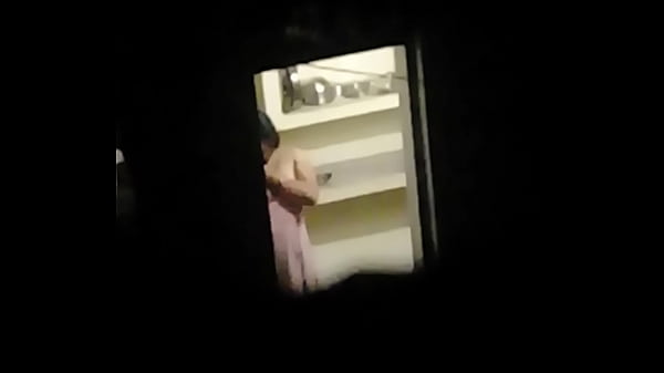 Desi Bhabhi Ngewe Memek Basah Kencang