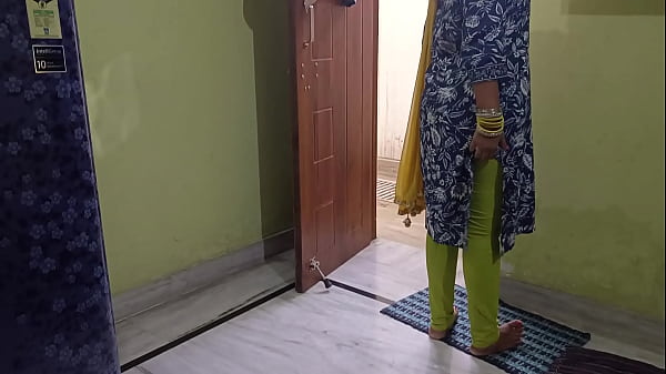 Bapak Mertua India Perkosa Menantunya Dengan Dalih Menghilangkan Rasa Sakit!!