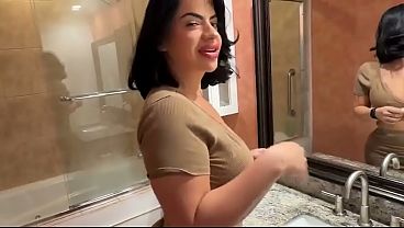 Ibu Tiri Latin Montok Minta Ngewe ~ Lissa Aires ~ Fantasi Rumah Tangga ~ Scott Stark