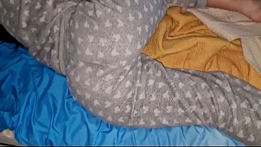 Ketemu Cewek Kakakku Tiduran Di Ranjangku, Gue Bangunin Dia Pake Ngewe Panas, Ujungnya Pantatnya Penuh Air Mani Kental Tanpa Kondom.