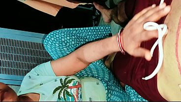 Desi Bhabhi Lagi Ketat, Ngewe Sambil Moan Jelas Suara Hindi Sampe Crot, Bhabhi Loncat-loncat Di Kontol Gede