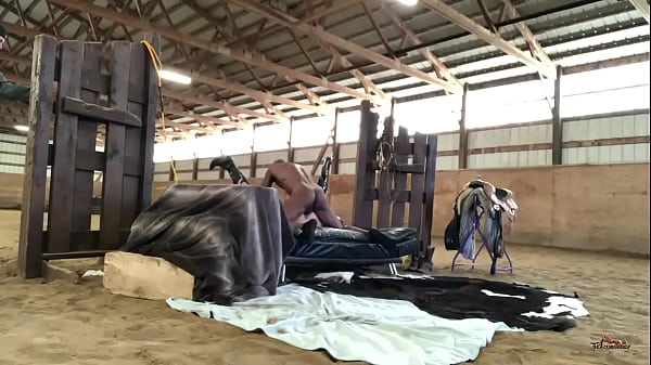 Sialan, Si Koboi Kuda Liar Dan Si Indian Binal, Sloan Rider Si Pelatih Ngentot Bareng Randy Denmark Si Pengebor Bobrok.
