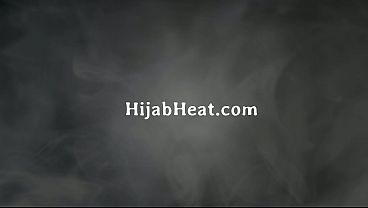 Bawahan Arab Yang Sok Suci Malah Digilir Di Kantor Sama Bos