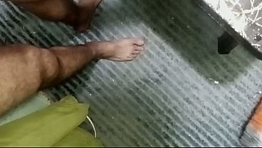 Ngentot Bertiga Arab, Kontol Besar Dikocok Dan Dimasukin Ke Bokong, Dua Bule Saudi Sama Temennya Ngewein Pasif Irak, Lubang Pantatnya Dibuka Lebar