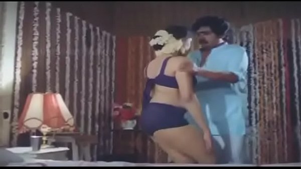 India, Bikin Lo Ngiler Sama Tubuhnya Yang Bikin Makin Pengen