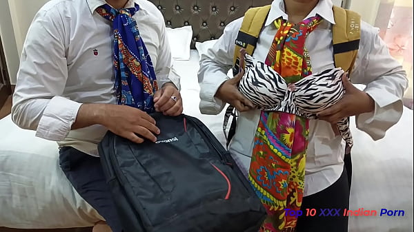 Xxx Ngentot Siswi Desi Paling Hot Di Hotel Oyo, Pertemuan Pertama Langsung Bobol